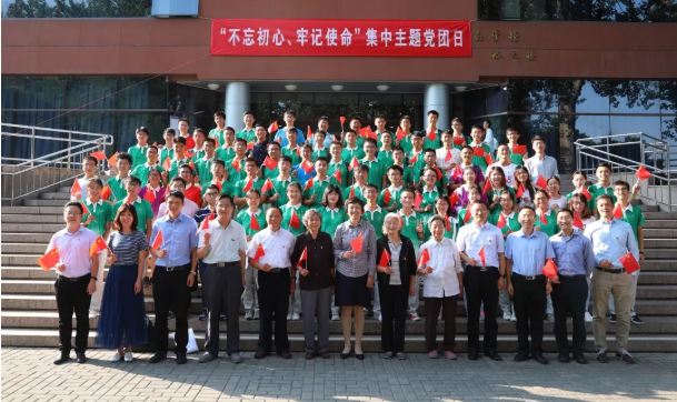 1571841869854018723.png QQ截图20191023144515.png