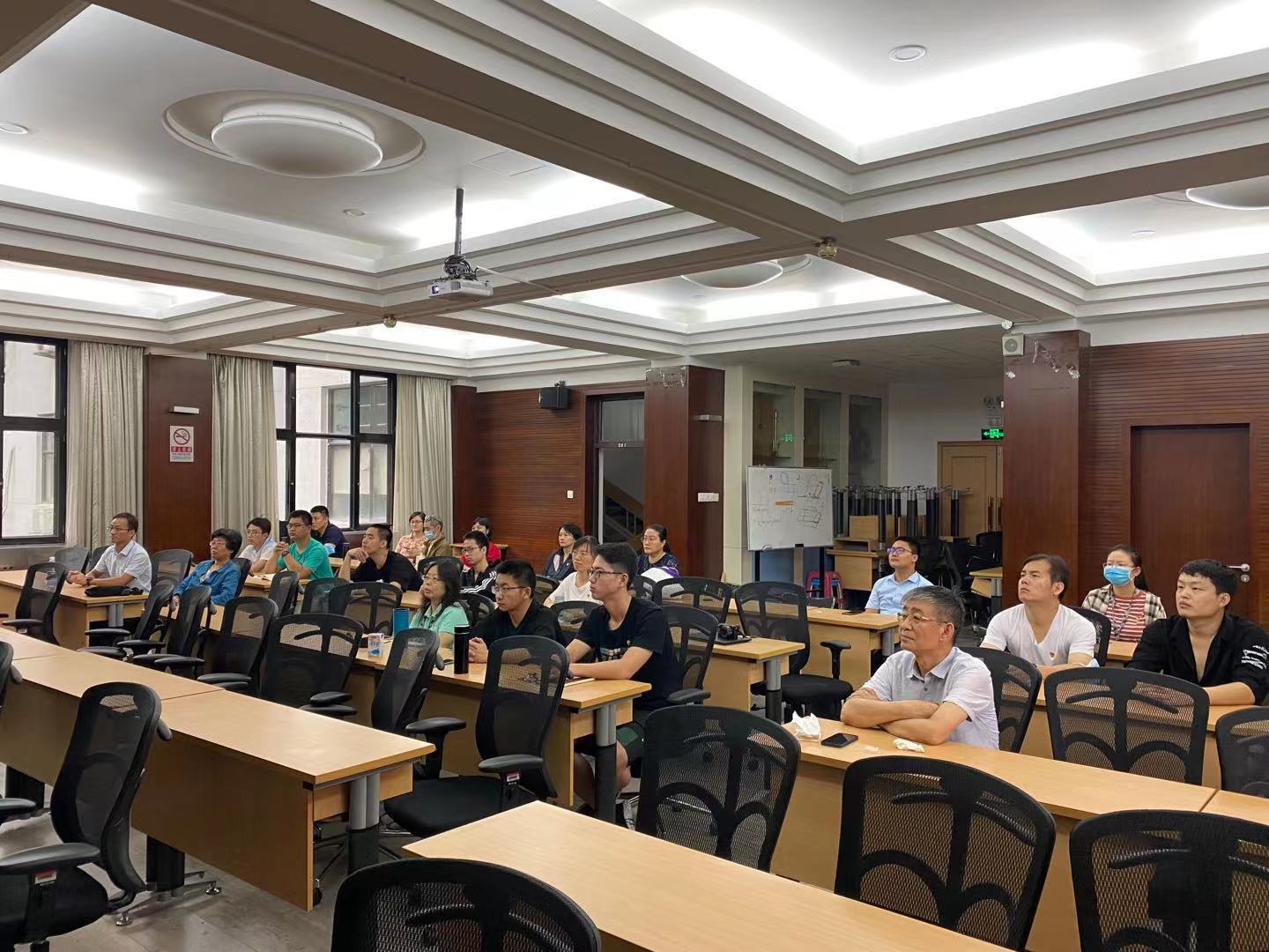 1625212109674012635.jpg 土水学院观看直播1.jpg